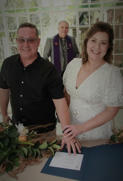 Wedding ceremony by Dr. Gerrit Rademeyer in Verulam